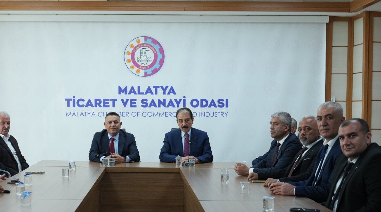 Malatya İş Dünyasından Tarihi Zirve: Depremzede Şehir İçin Ortak Akıl ve Cumhurbaşkanı Erdoğan'a Ortak Ziyaret Çağrısı!